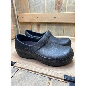 Crocs Neria Pro II Floral Nursing Clogs Comfort Shoes Womens US9 Black 205385